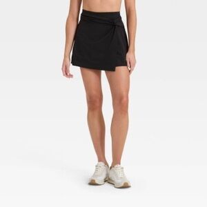 NWT High-Rise Knit Skort Large